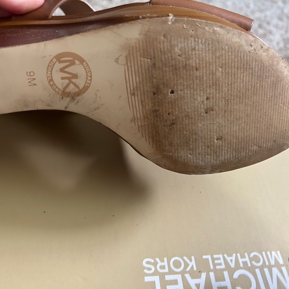 Michael Kors Josephine Wedge shoe size 9 - Picture 6 of 7
